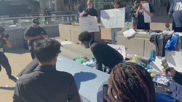 Dallas Mavericks fans hold impromptu funeral as Donic joins Lakers in shocking trade