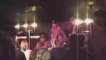 Unveiling a legend: The Killers’ mesmerizing debut of ‘Mr. Brightside’ in 2002