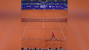 La riña viral del juez de silla a Cerúndolo por mandar callar: “Es mi papá”