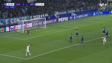 Es la revelación española en el extranjero por goles como este: muy atentos a lo que hizo Jutglá