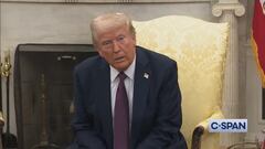 Trump responds when asked if he still thinks Zelensky is a dictator—his answer says it all