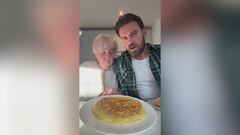 British woman tastes Spanish tortilla for the first time and mistakes It for bacon