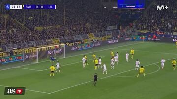 Le llega el balón a la frontal y la engancha en una volea memorable: brutal Adeyemi