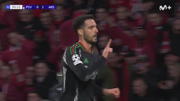 Si se lo dicen hace un año no se lo cree: el gol de puro “9″ de Merino para presentar candidatura