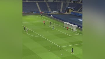 Mbappé shocks fans with insane backheel goal in france training