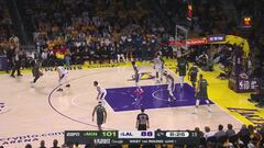 88-101, se encara con Doncic, le mete la canasta del partido delante y lo celebra, así, en su cara: lo de Edwards...