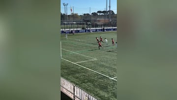 Viral al instante y Marcelo sin dar crédito: el golazo descomunal de Liam Alves, su hijo pequeño, en La Fábrica