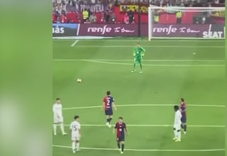 Arda Güler se gana al madridismo con este gesto a Gavi