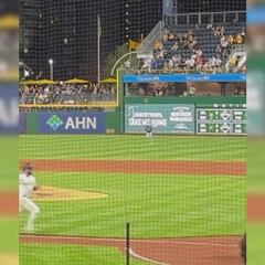 Chaos in Pittsburgh: fan falls off clemente wall during Pirates game