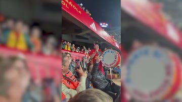 Ya es historia de la Selección: así vivió Manolo ‘el del Bombo’ su último partido animando a España
