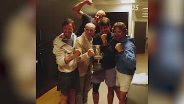 Acaba de ganar a Sinner y a Alcaraz se le ocurre esto en el vestuario: dice mucho de él