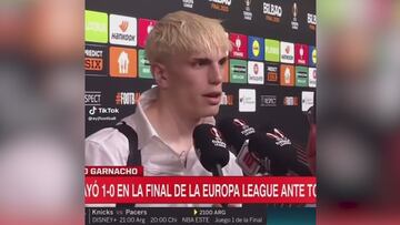 Las redes se ceban con Garnacho: rajada y críticas por su acento