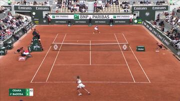 Badosa sonríe en su debut en Roland Garros