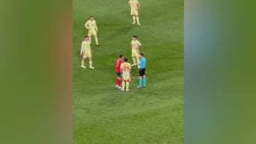 El feísimo gesto de Cristiano a Oyarzabal cuando el árbitro dio validez al gol de Portugal