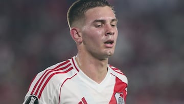 La imagen de Di Stéfano y Mastantuono de la que todos hablan: juzguen ustedes mismos