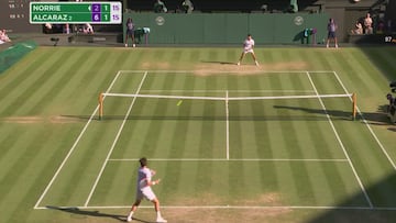 El puntazo de Alcaraz fue tan especial que fascinó a Corretja: “¡Es como si separara dos mundos!"