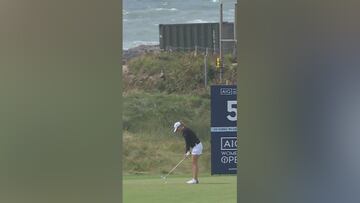 Mimi Rhodes just made history with one of the most unreal hole-in-ones ever