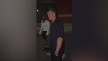 Joe Burrow faces criticism for refusing kid’s autograph request