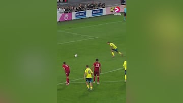 Barça, ¡pero qué has fichado! Roony Bardghji marca el mejor penalti del año...