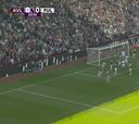 El golazo de Raúl Jiménez al Aston Villa: es imparable en el área