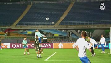 La curiosa escena de Xabi con Mastantuono: pongan el oído y escuchen