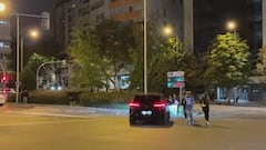 La temeraria salida del Bernabéu del coche de Bellingham