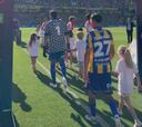 Es una imagen para la historia del fútbol: el gesto antideportivo al equipo de Di María tras ser nombrado campeón