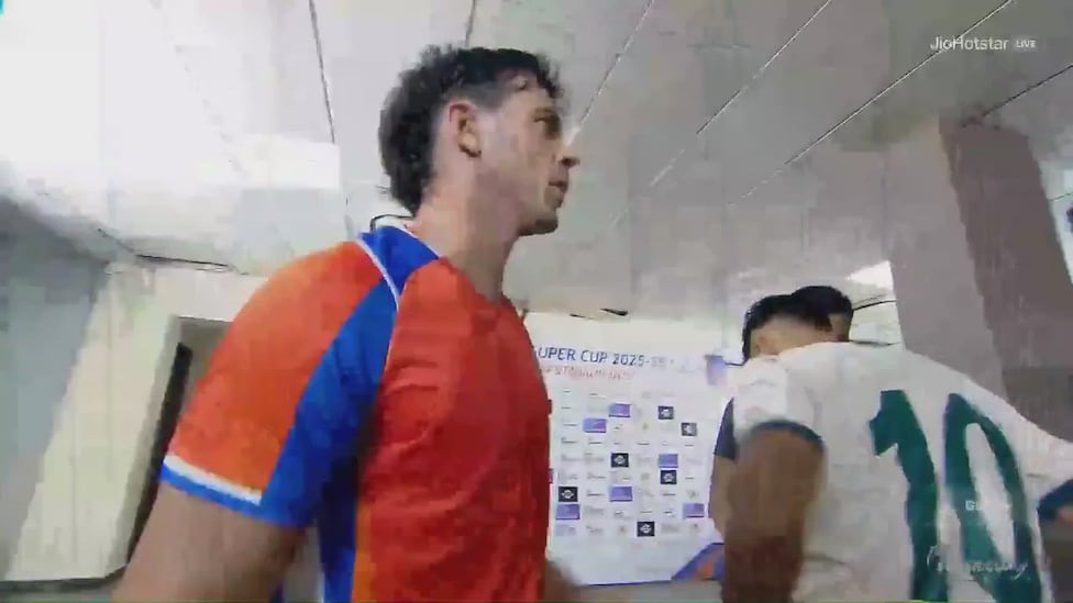 Ve la roja antes de que empiece el partido: el motivo es inédito, surrealista y está dando mucho que hablar