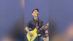 Fito se emociona tocando ‘Las nubes de tu pelo’, la canción que le escribió a Robe