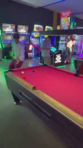 El show de Hustle Hard en una sala de billares de Barcelona ya es viral