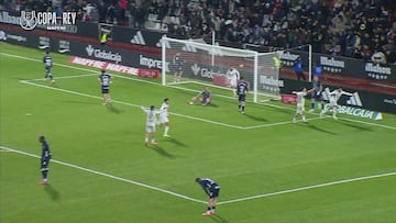 Vallejo es inmortal y el gen del Madrid más: su gol en el descuento para que el Albacete se cargue al Celta