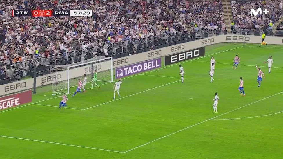 Inadmisible para el madridismo: vean lo de Vinicius en el gol del Atleti porque es de traca