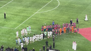 Mbappé shocks fans with bold command to teammates after Barcelona’s Guard of Honor
