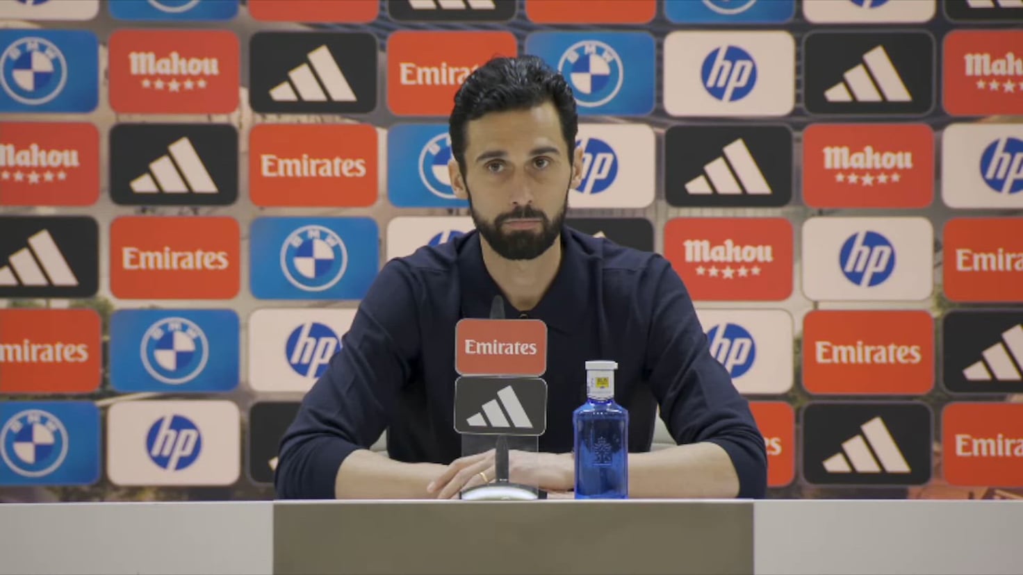 Rueda de prensa completa de Álvaro Arbeloa tras el Real Madrid vs. Levante UD