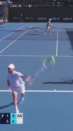 La ida de olla del rival de Alcaraz que lanzó con violencia una raqueta