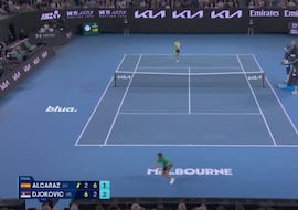 No cabe más grandeza: la emotiva reacción de Nadal al punto extraterrestre de Alcaraz que ha roto la final