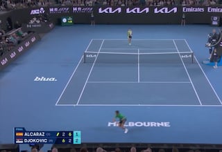 No cabe más grandeza: la emotiva reacción de Nadal al punto extraterrestre de Alcaraz que ha roto la final