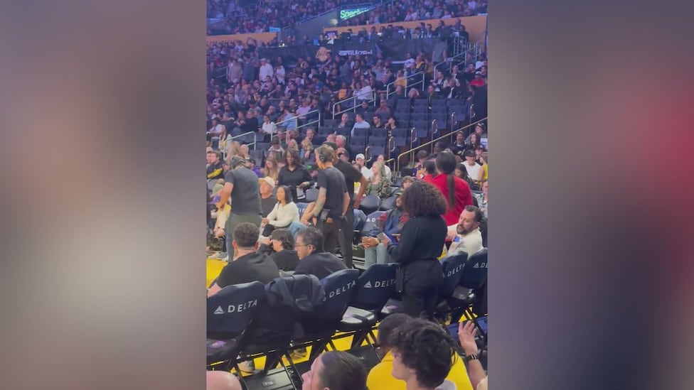 El vídeo que tiene loco a todo USA: lo que hace Denzel Washington con Lebron lleva 8 millones de reproducciones en sólo unas horas