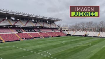 Aquí está la imagen, pueden juzgarla: así está el césped de Vallecas hoy sábado que ha propiciado la suspensión del partido