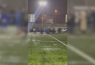 Lamentable batalla campal en pleno partido en Fuenlabrada