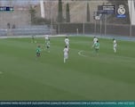 El Madrid, echando humo: incomprensible que el árbitro diera validez a este gol del Betis