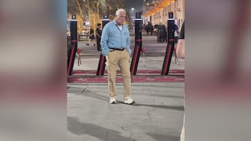 Todo el mundo preocupado por Alonso y su coche y el dueño de Aston Martin sale así del circuito: la cara lo dice todo