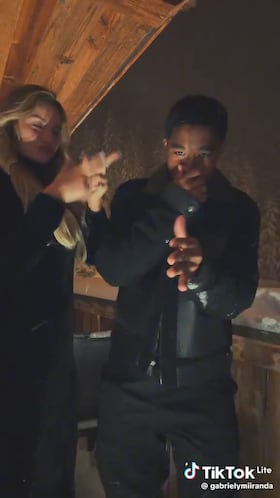 El nuevo baile viral de Endrick y su esposa que ha revolucionado las redes sociales