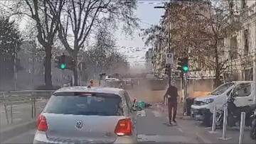 Descarrila un tranvía en Milán: la secuencia es terrible