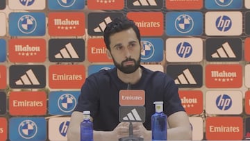 Le dicen a Arbeloa en su cara que este Madrid “juega mal”: vean el tenso momento en rueda de prensa