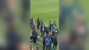 Una elegida y una bestia