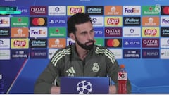 La pregunta que puso en un brete a Arbeloa y le dejó dubitativo por una frase que dijo en Vigo