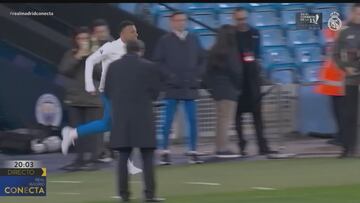 Watch Arbeloa’s priceless reaction to Mbappé arriving late at the Etihad