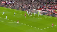 ¡Eleva su leyenda hasta el infinito! Casemiro enloqueció a Old Trafford con un golazo que ya es historia