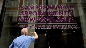 SVB collapse pushes mortgage rates down
